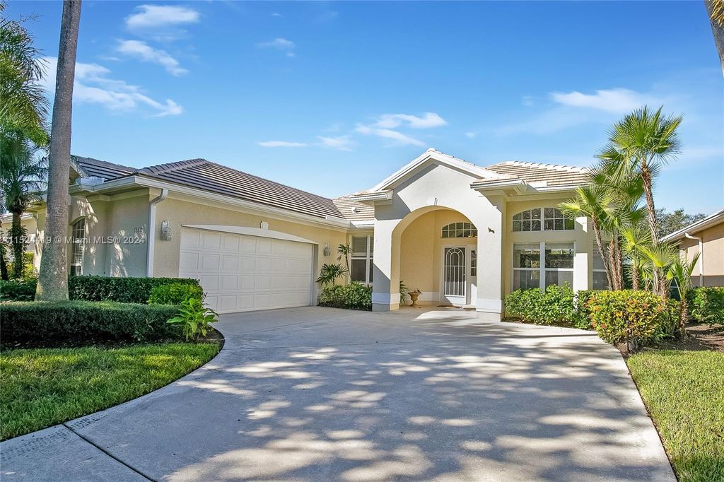 Photo of 1668 SW Monarch Club Dr #1668, Palm City, FL 34990 (MLS # A11524419)