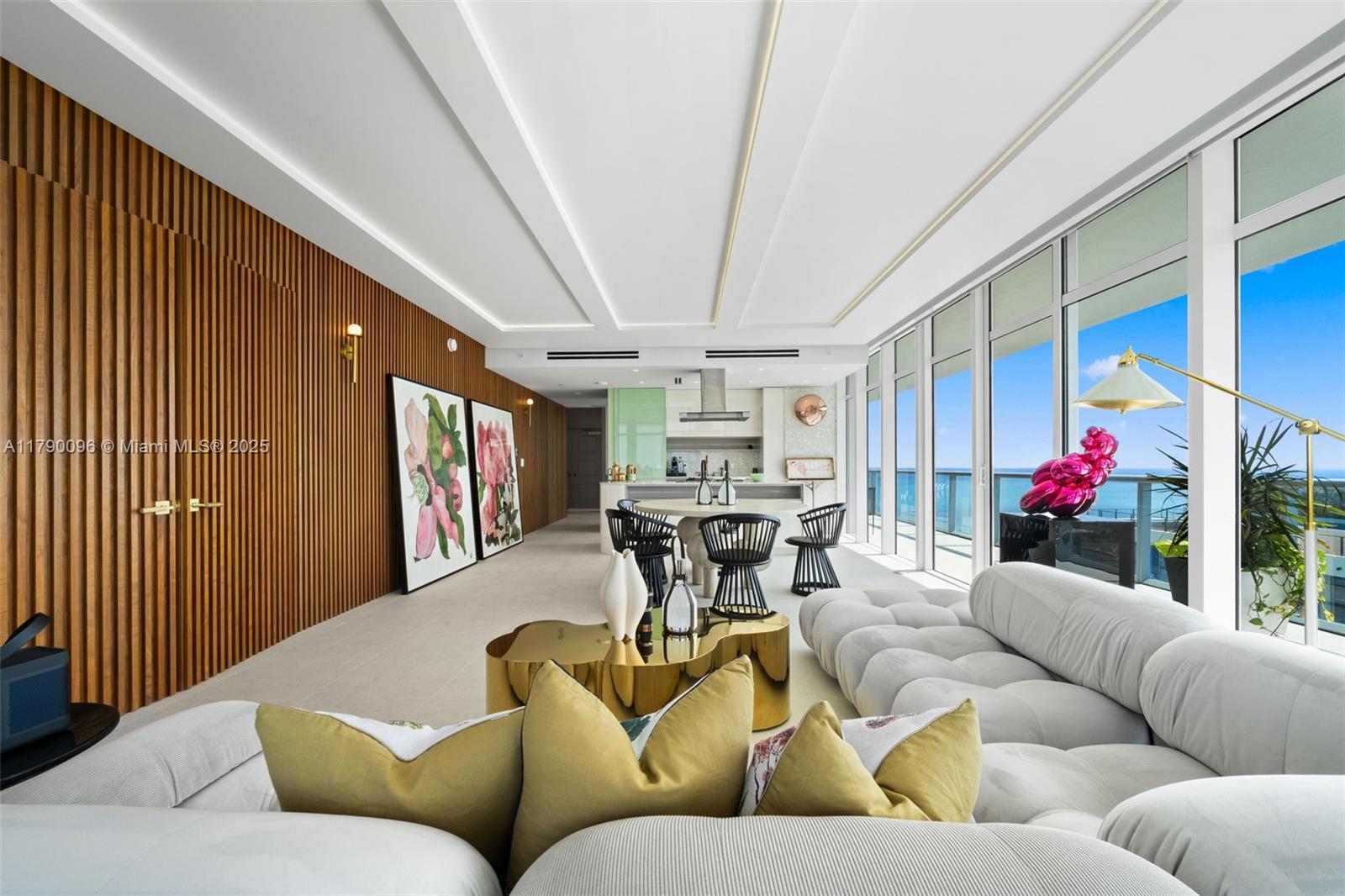 3737 Collins Ave S-1303