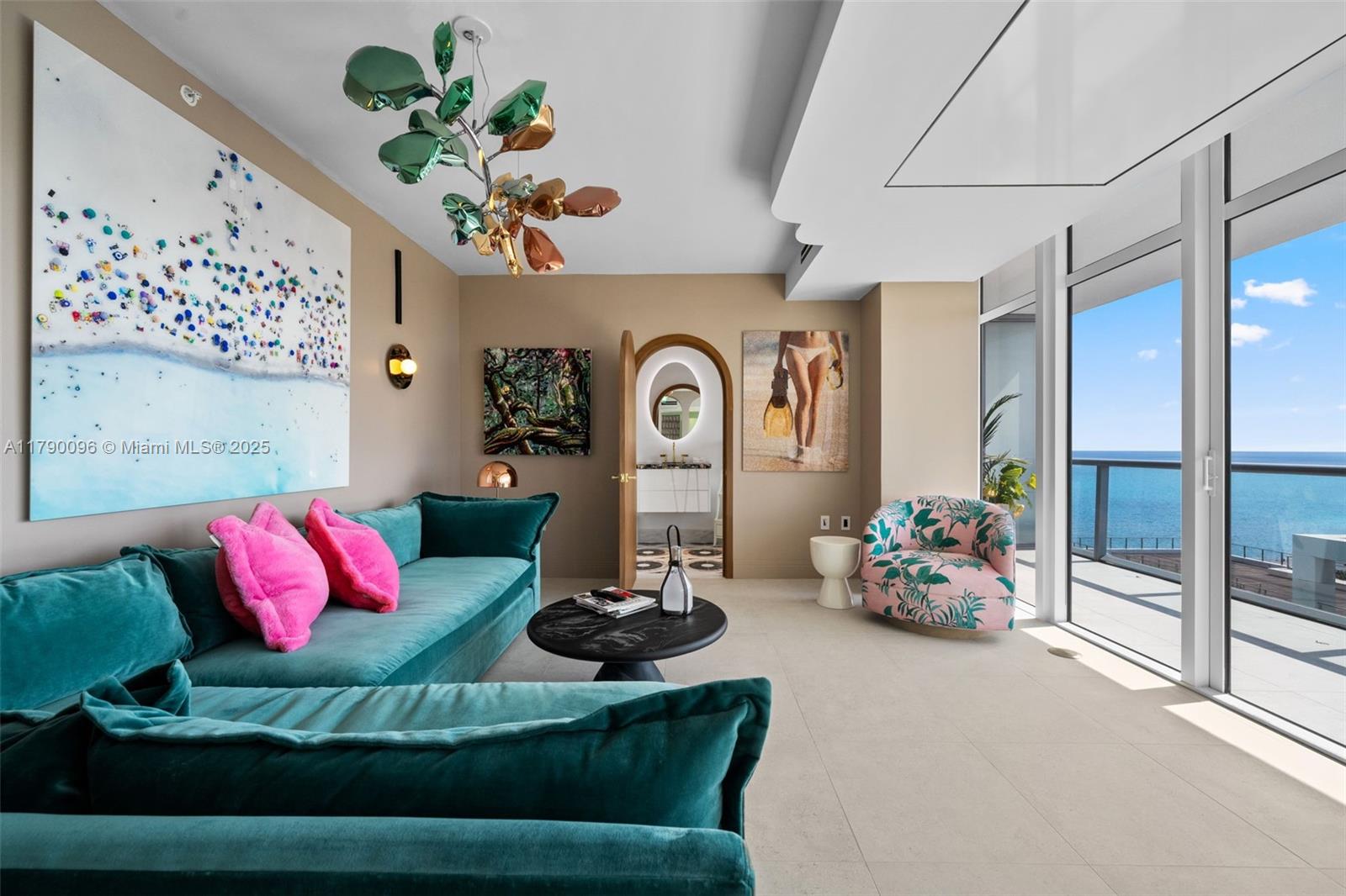 3737 Collins Ave S-1303