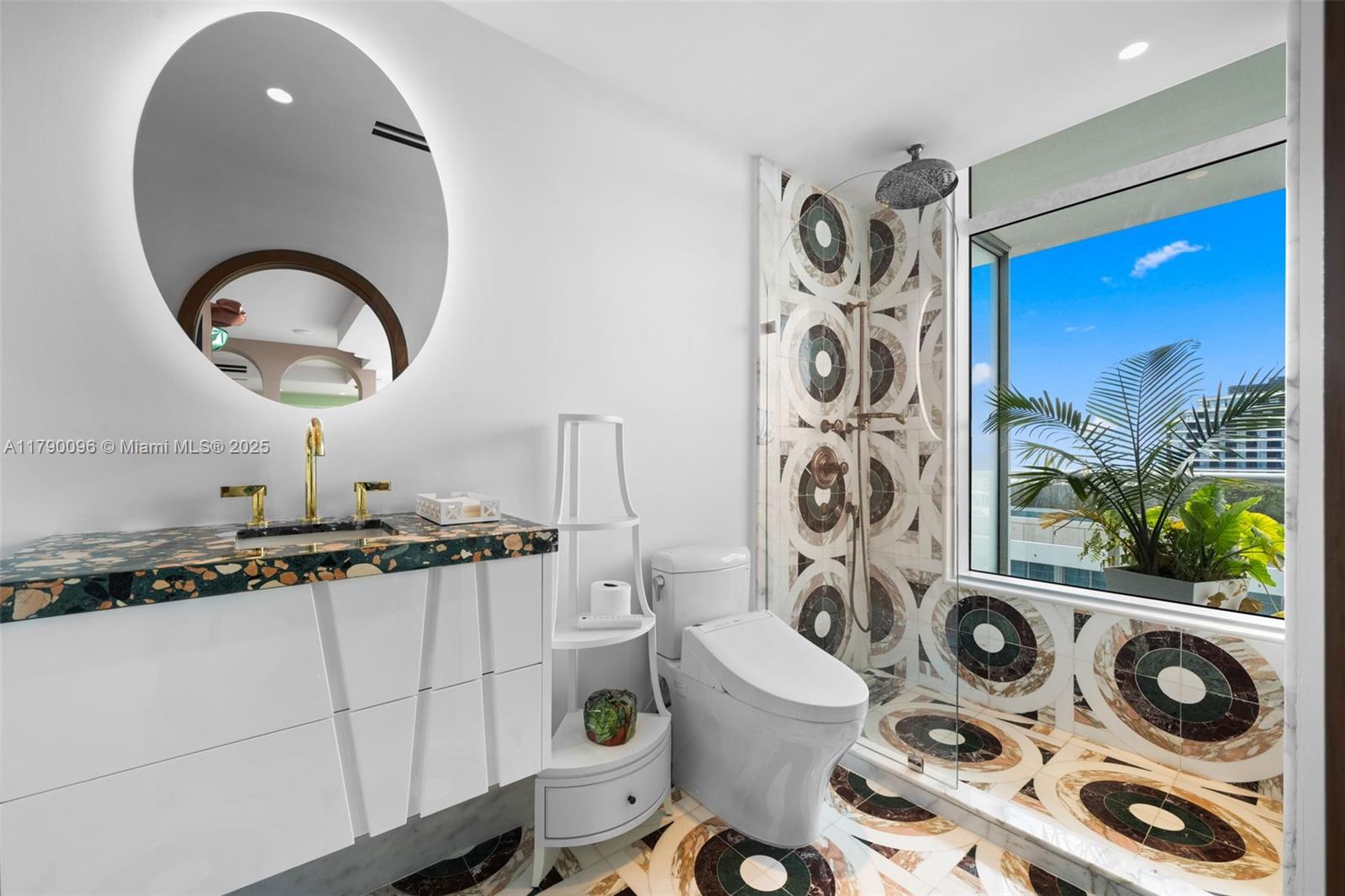 THE CARIBBEAN CONDO - Residential