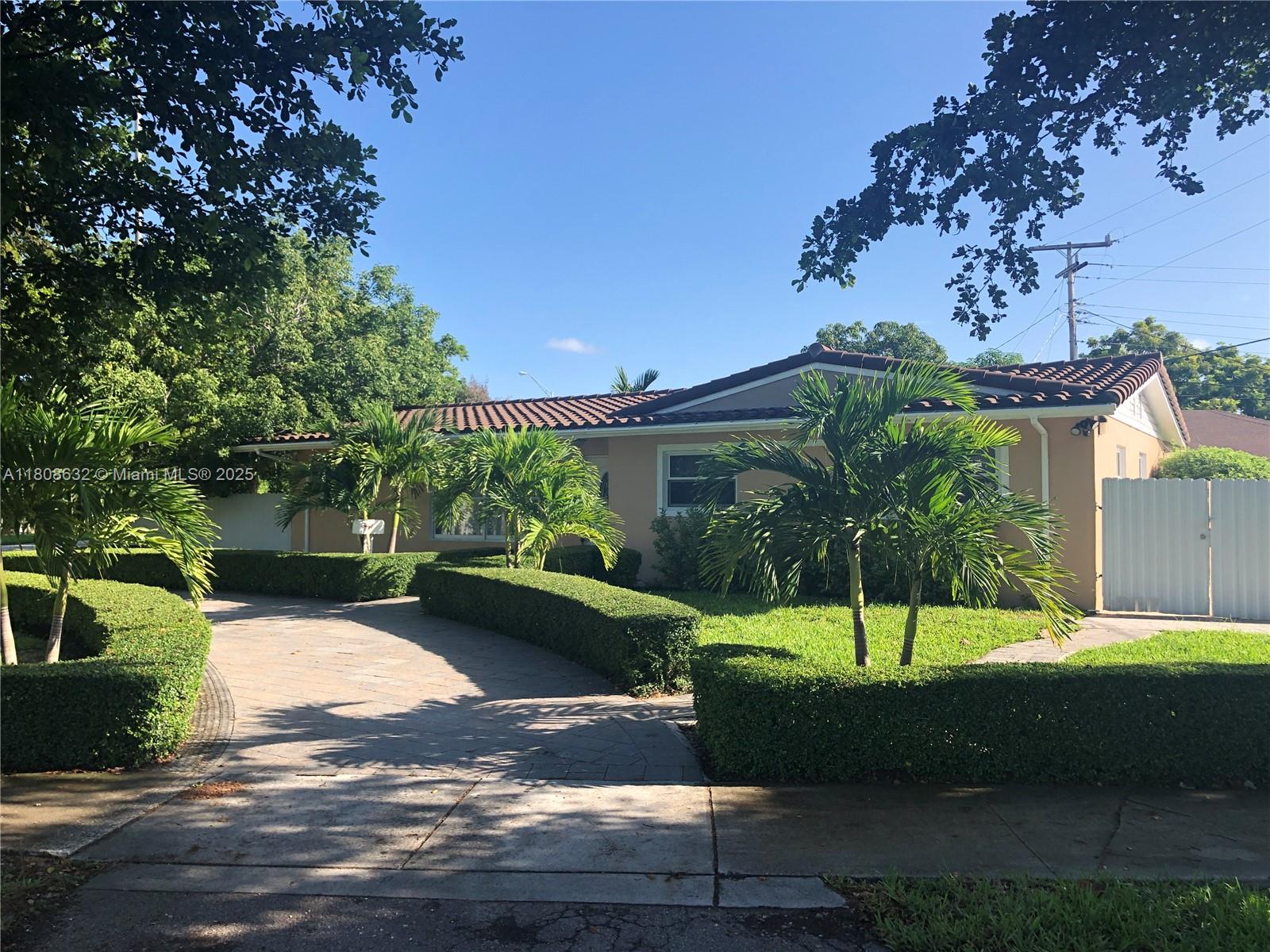 11191 Sw 63rd Ter, Miami, Broward County, Florida - 3 Bedrooms  
2 Bathrooms - 
