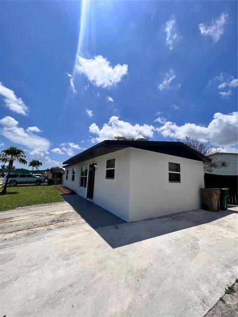 A home in Davie