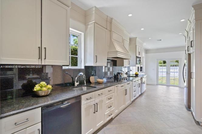 NAUTILUS ADDN - Residential Lease