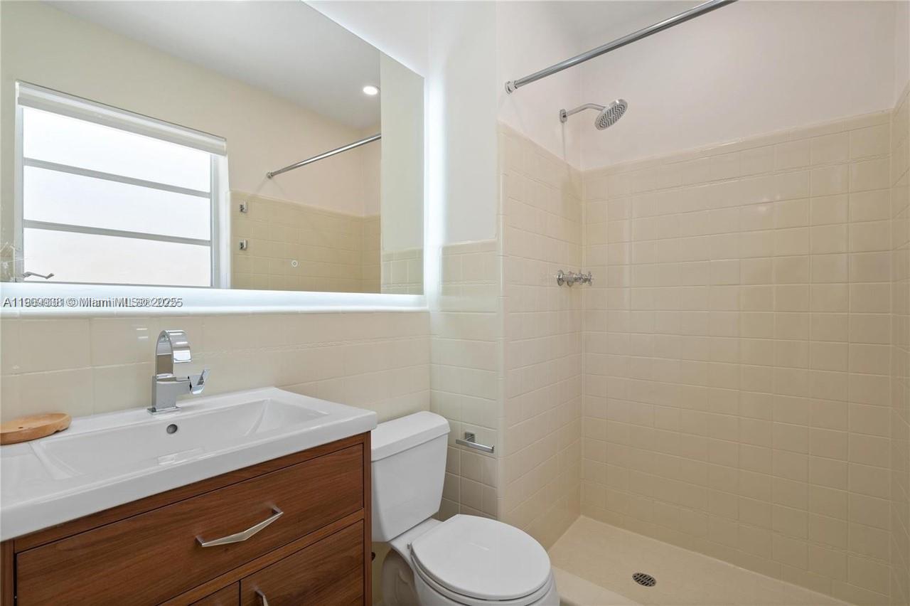 NAUTILUS ADDN - Residential Lease