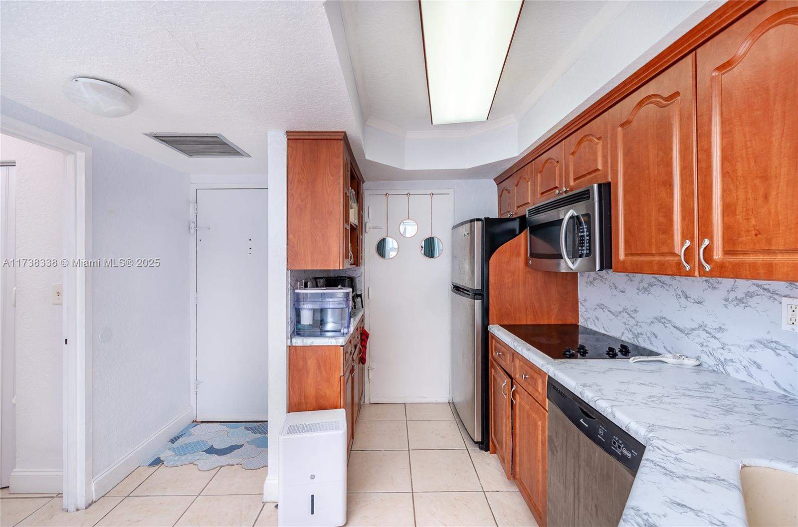 TRITON TOWER CONDO - Residential