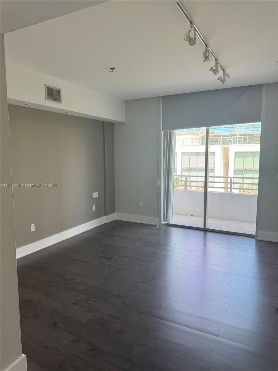 NAUTICA CONDO - Residential Lease