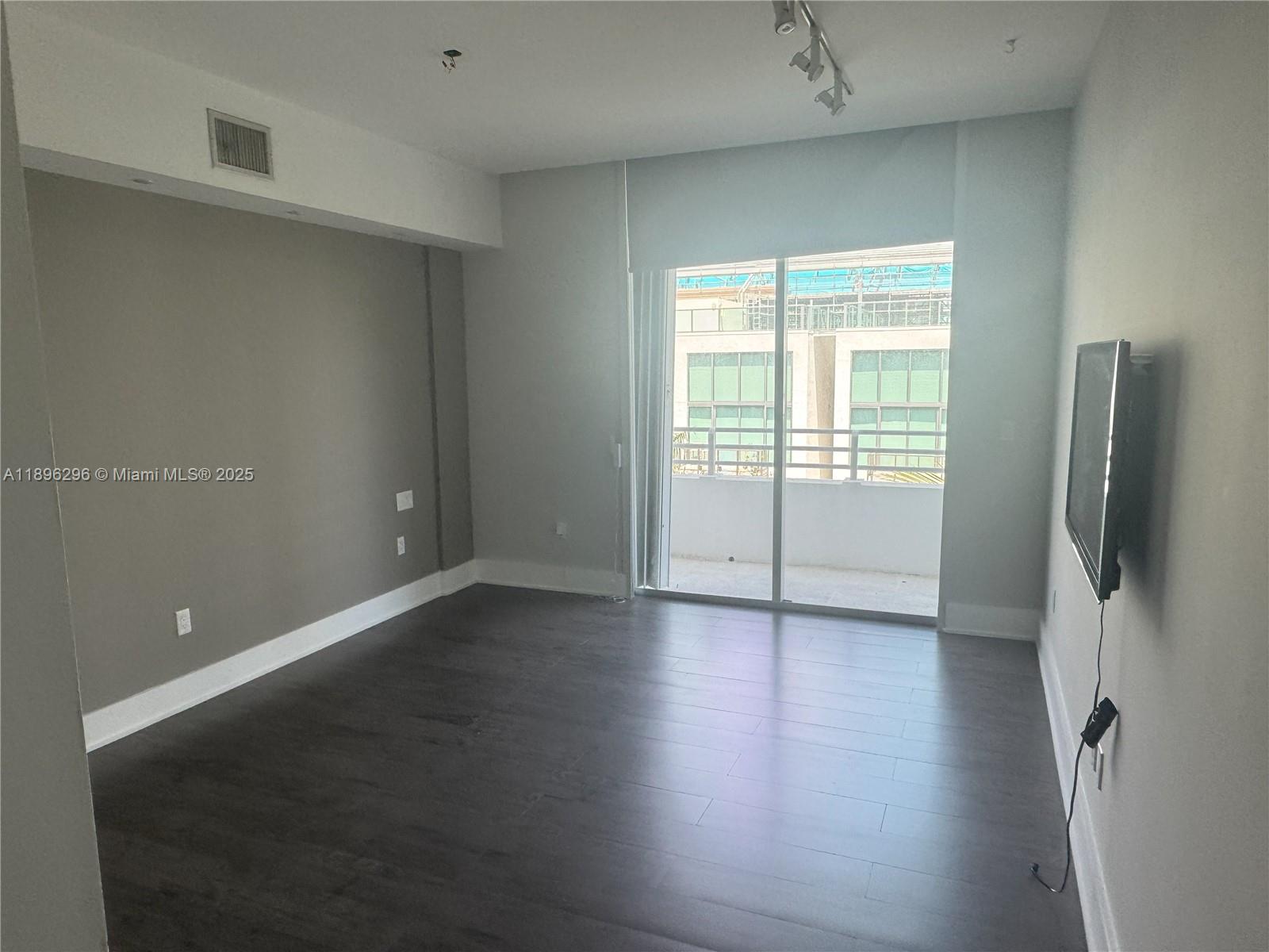 NAUTICA CONDO - Residential Lease