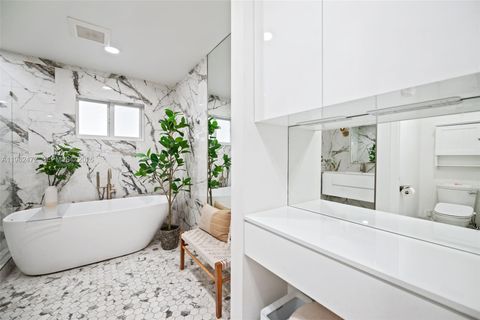 Photo of 400 SW 62nd Ave, Plantation, FL 33317 (MLS # A11962472)