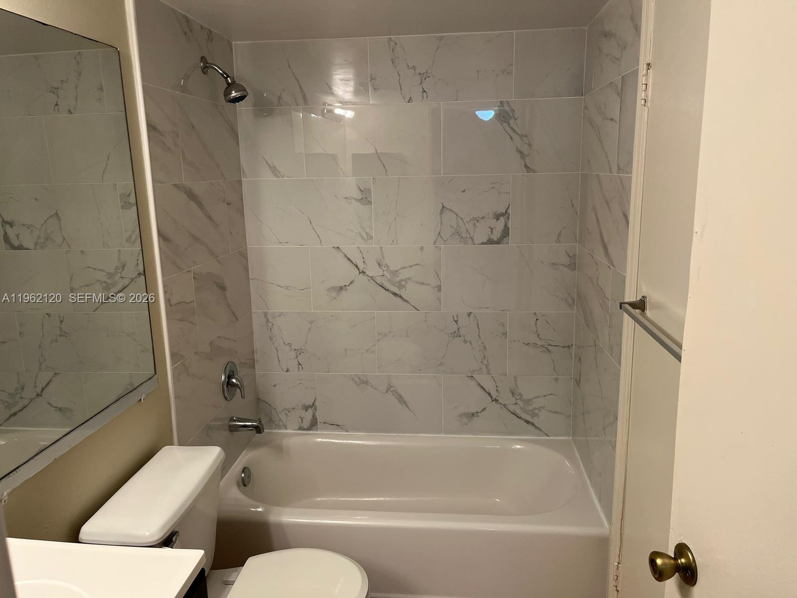 ROYAL PALM PLACE - Residential