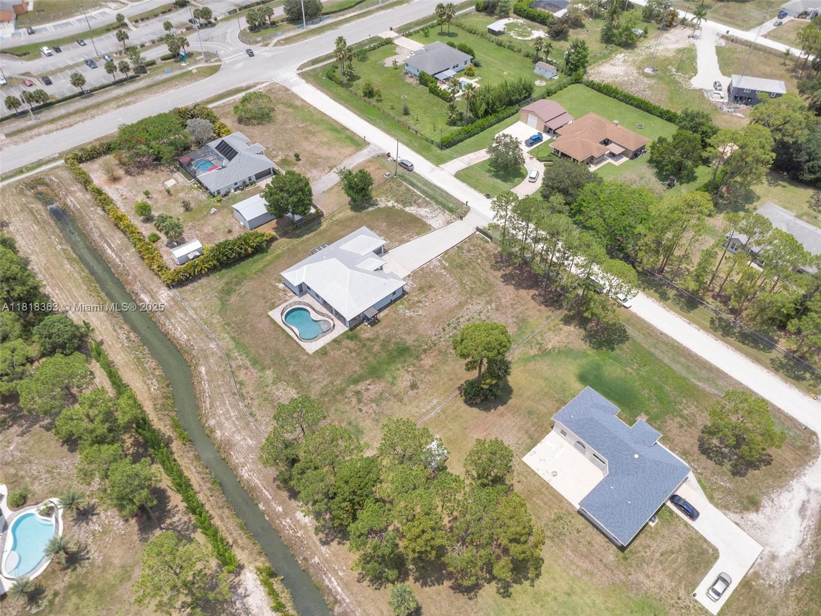 The Acreage - Residential