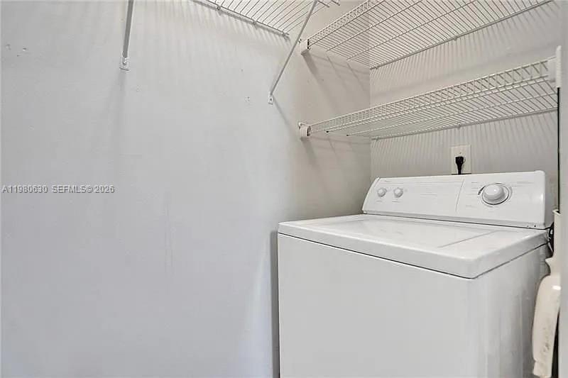 VILLAS AT HARBOR ISLES - Residential Lease