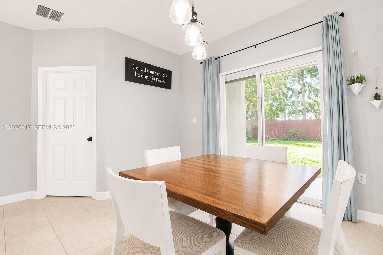 EMILIOS PLACE AT OASIS - Residential
