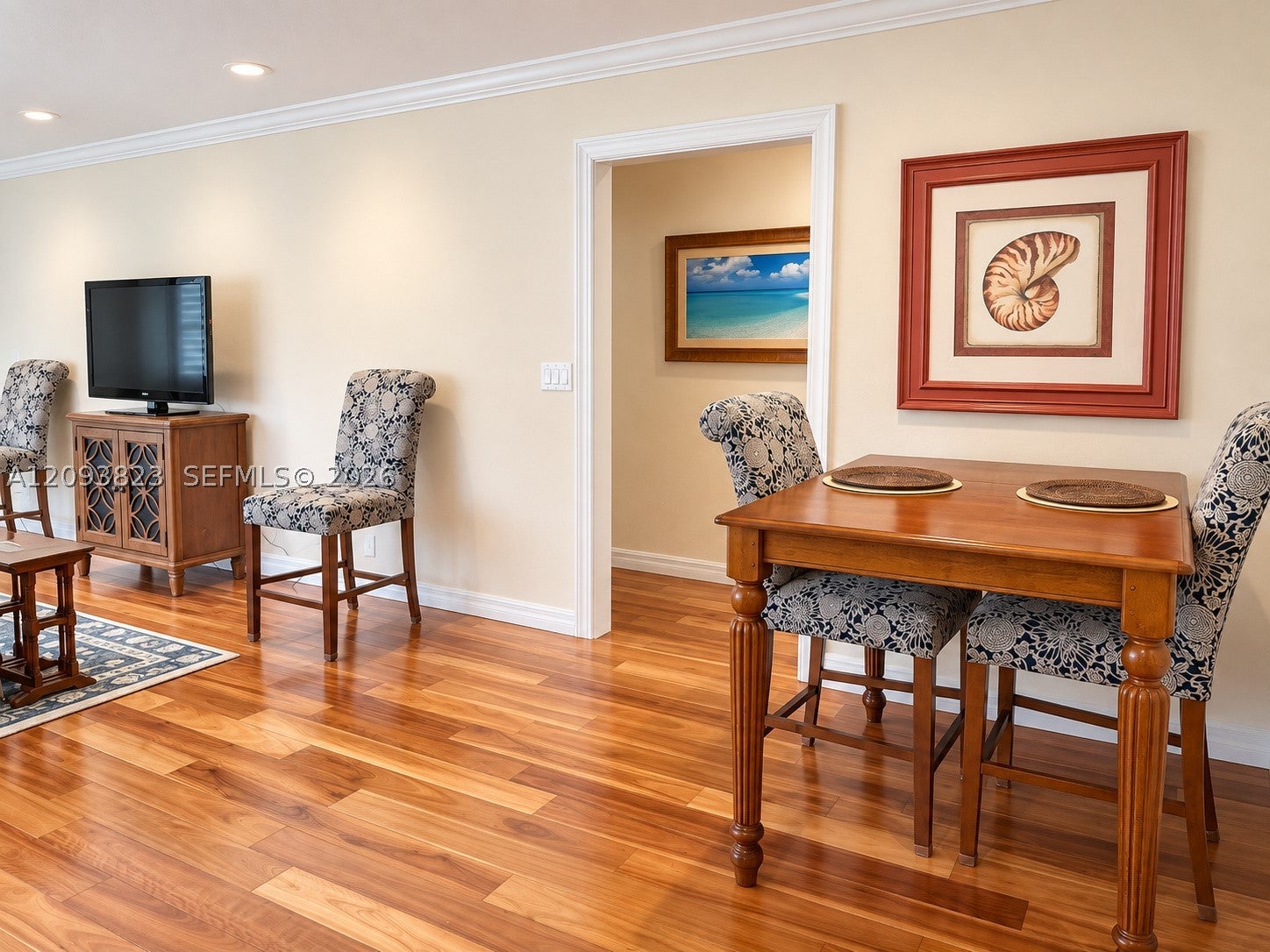 View photos, virtual tours, details... 11 Garden St 101T