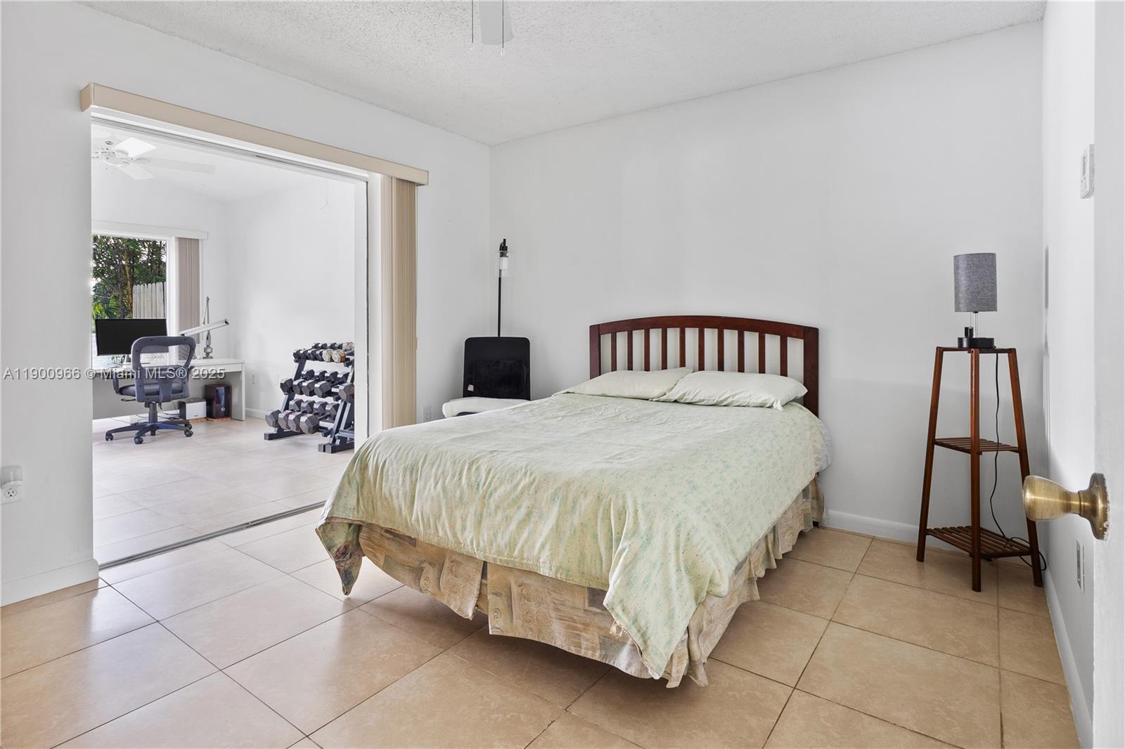 PATIO HOMES OF DORAL PINE - Residential