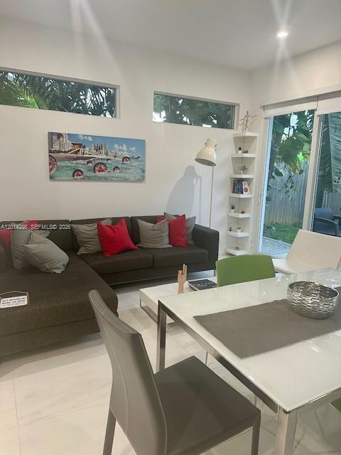 HOWMAR PARK 1ST ADDN - Residential Lease