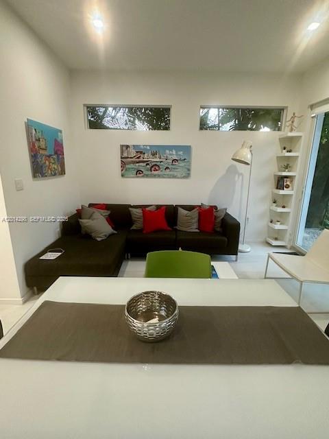 HOWMAR PARK 1ST ADDN - Residential Lease
