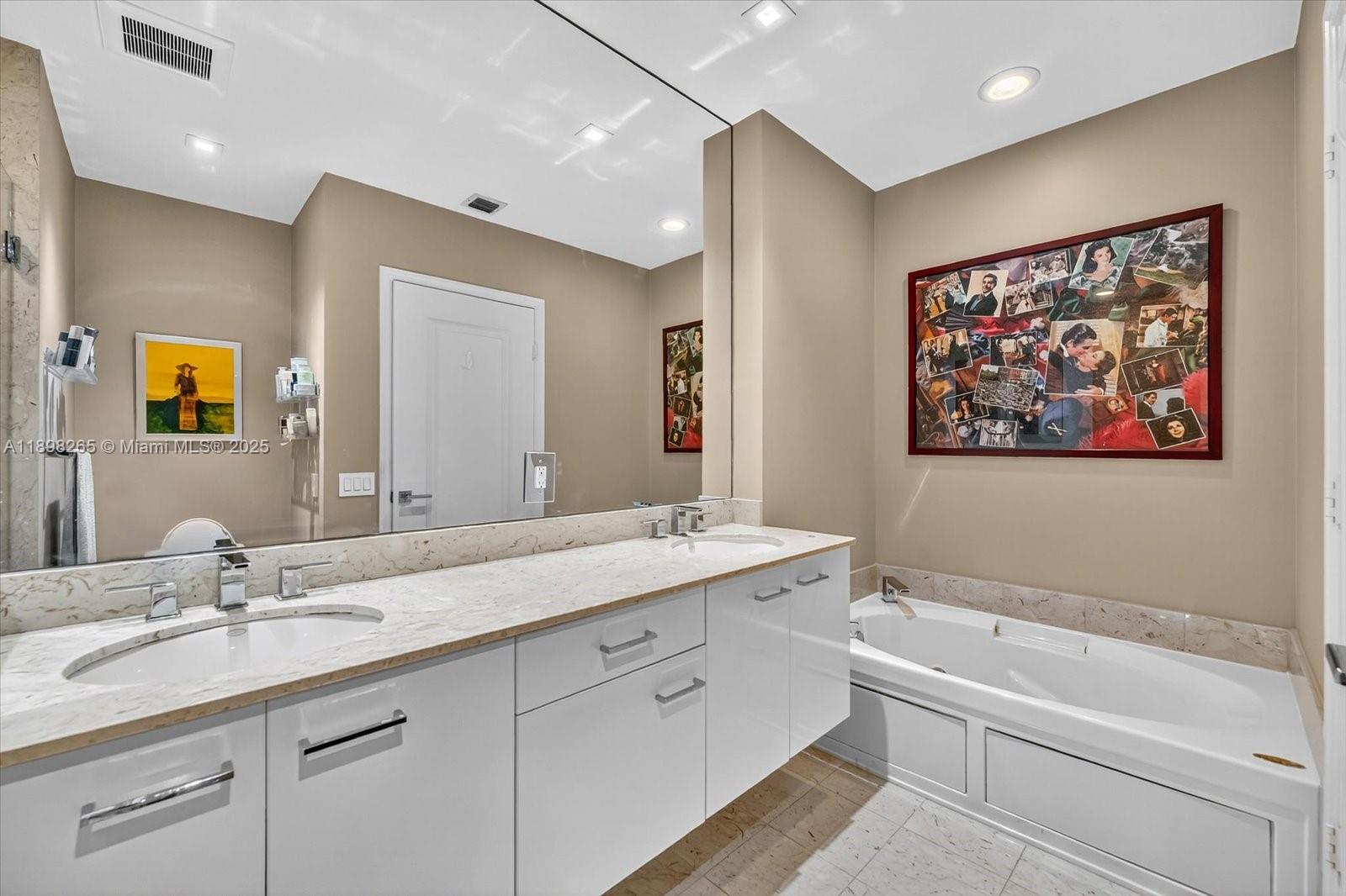 ATLANTIC I AT THE POINT C - Residential