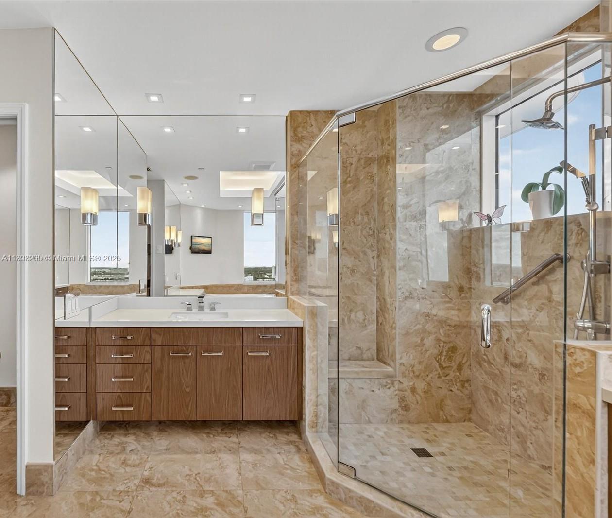 ATLANTIC I AT THE POINT C - Residential