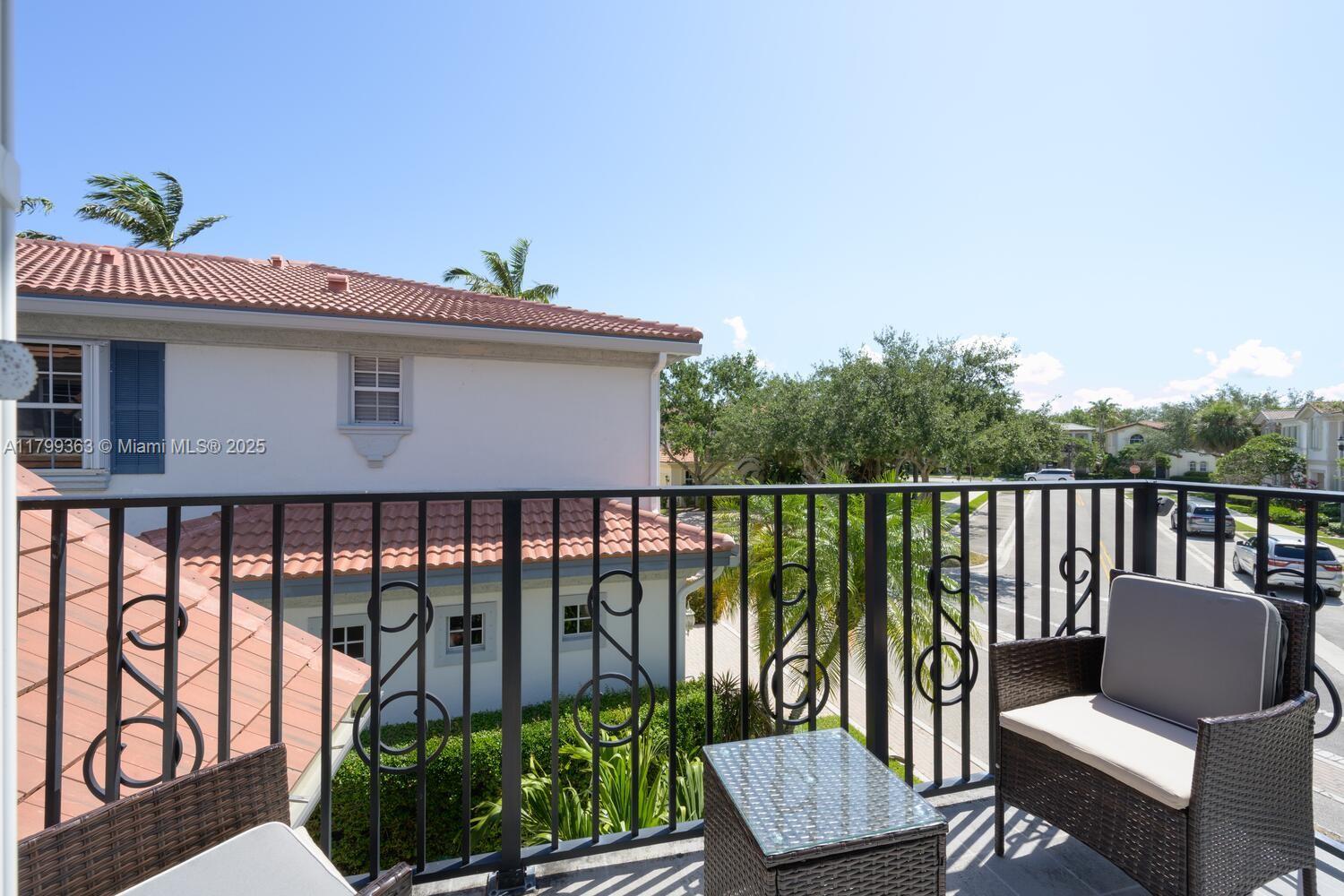 MANSIONS AT EVERGRENE - Residential
