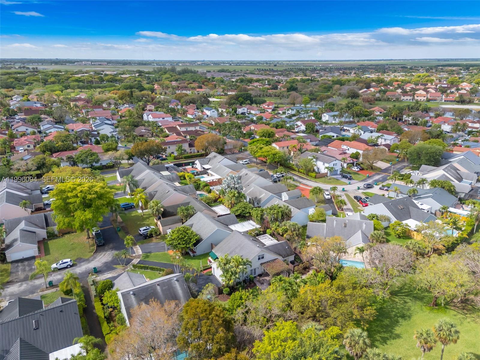 SUNFISH AT THE HAMMOCKS - Residential