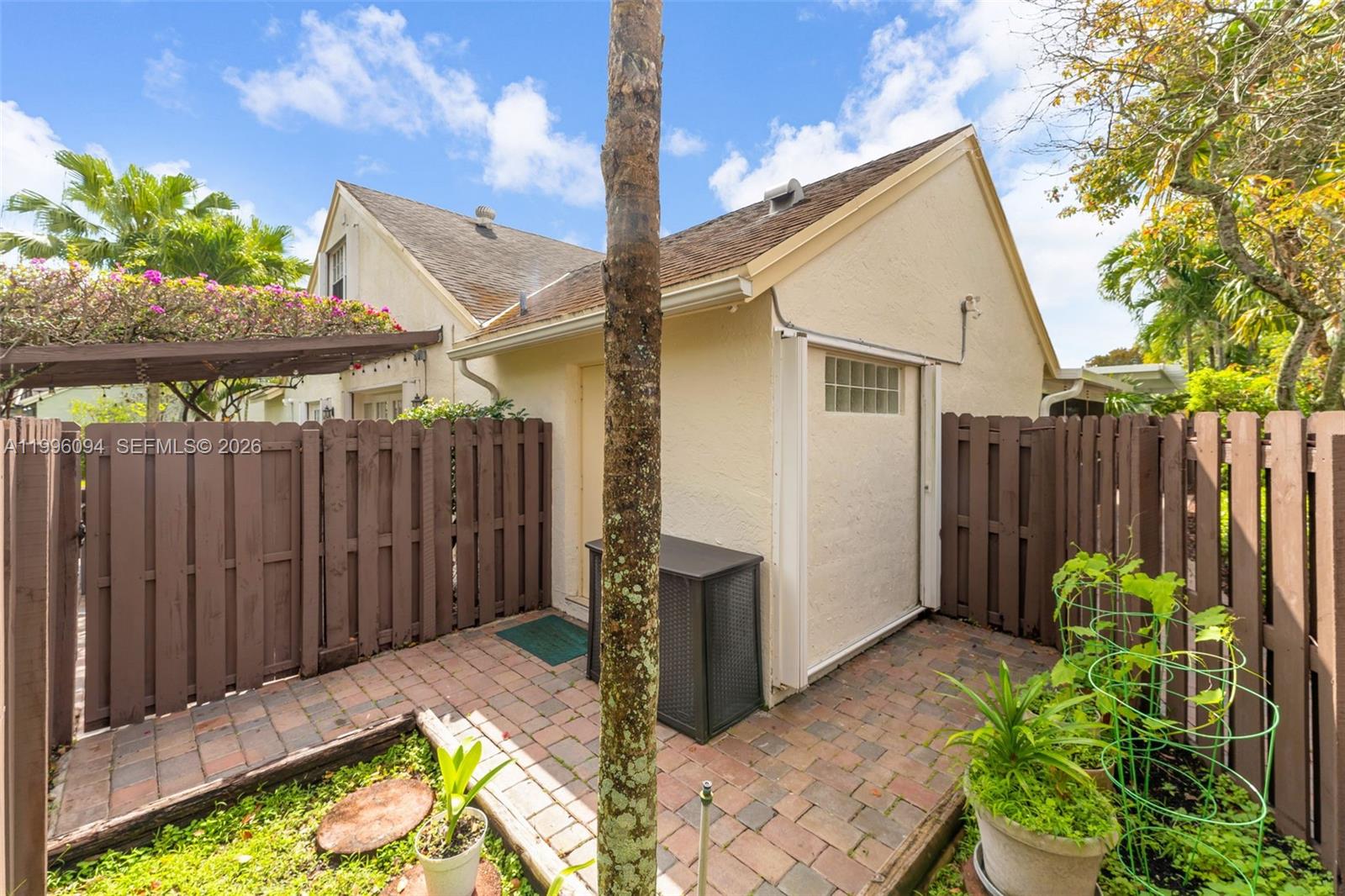 SUNFISH AT THE HAMMOCKS - Residential