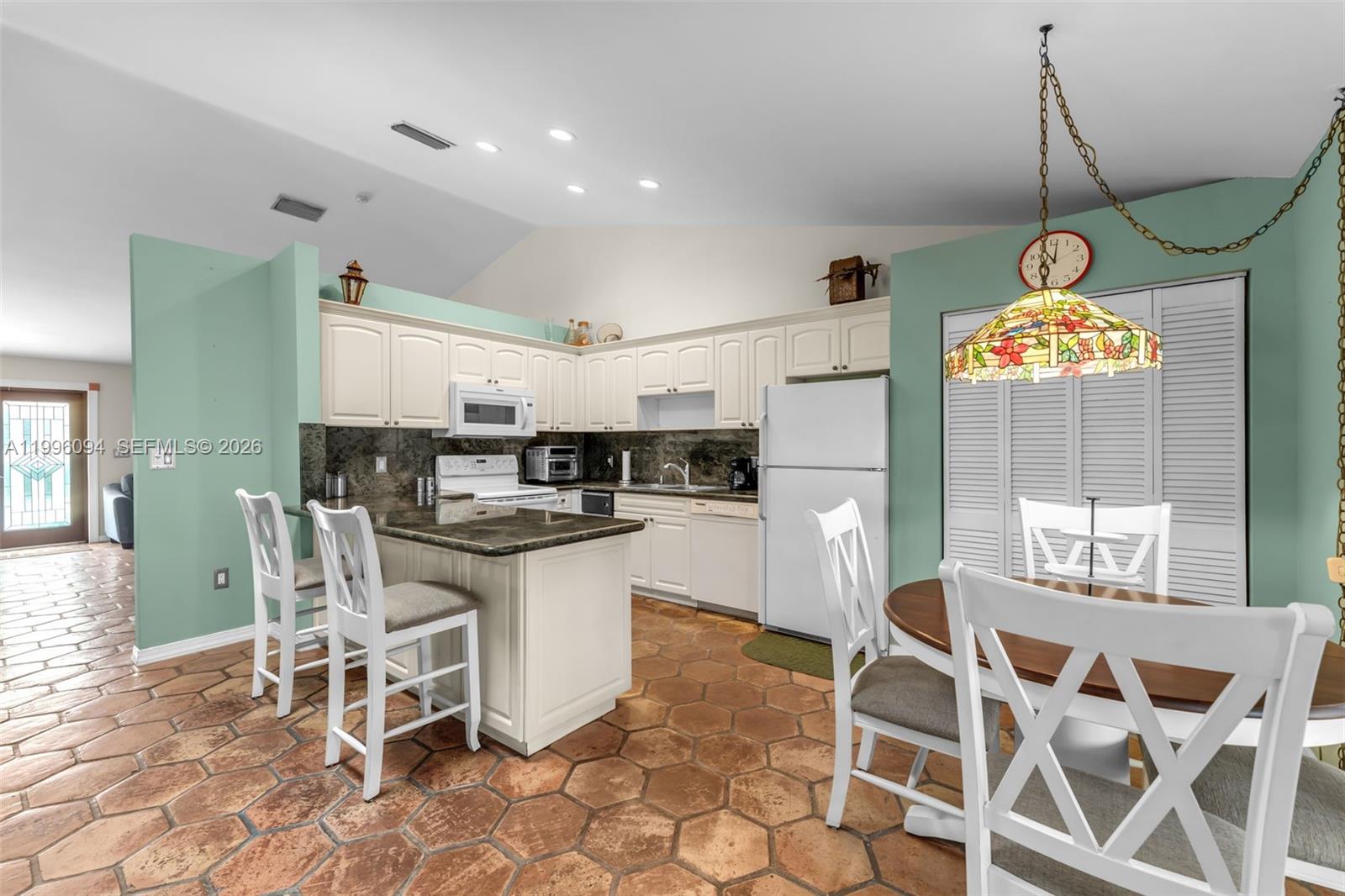 SUNFISH AT THE HAMMOCKS - Residential