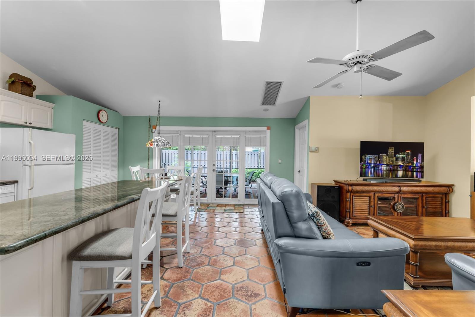 SUNFISH AT THE HAMMOCKS - Residential