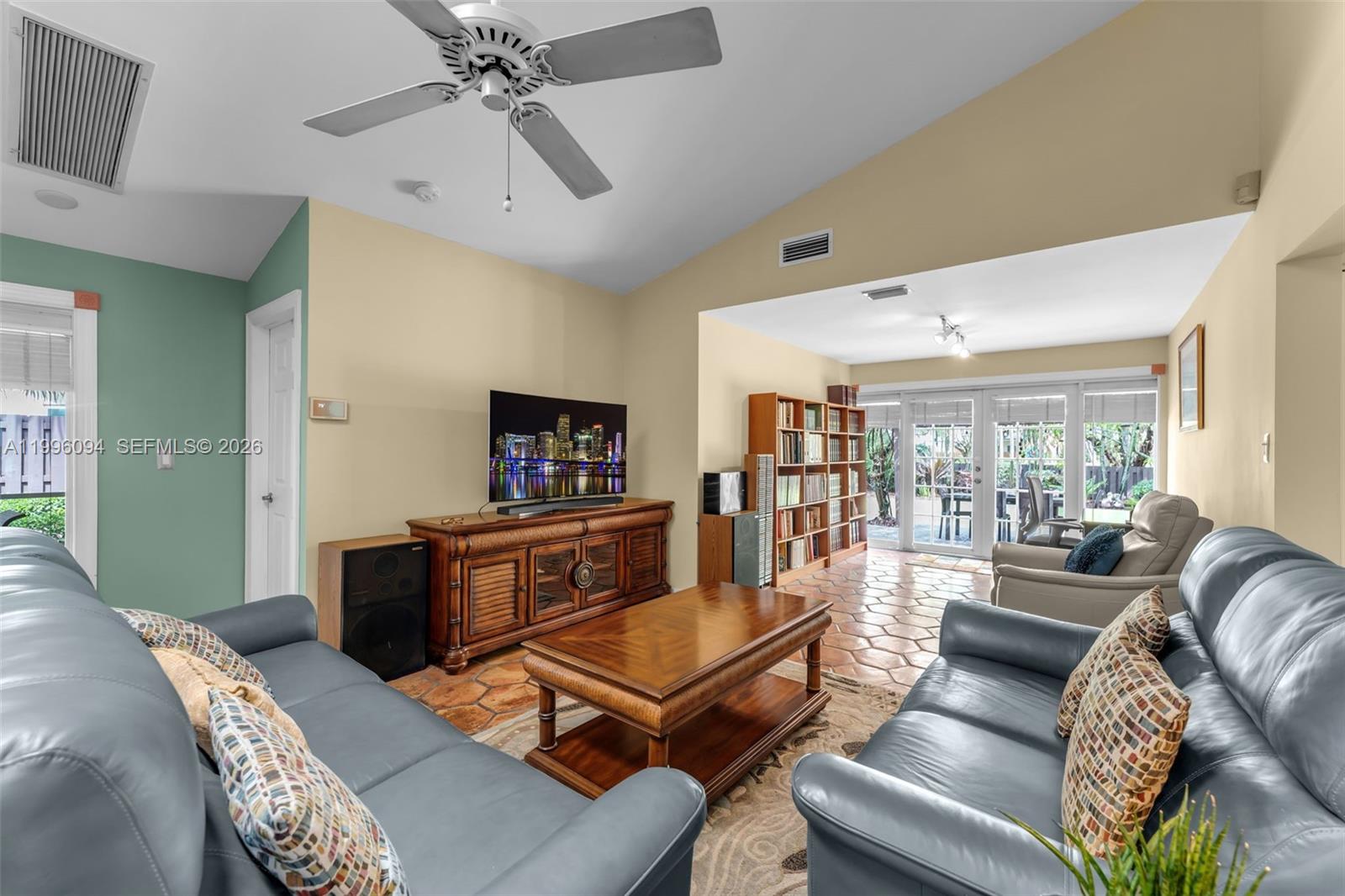 SUNFISH AT THE HAMMOCKS - Residential