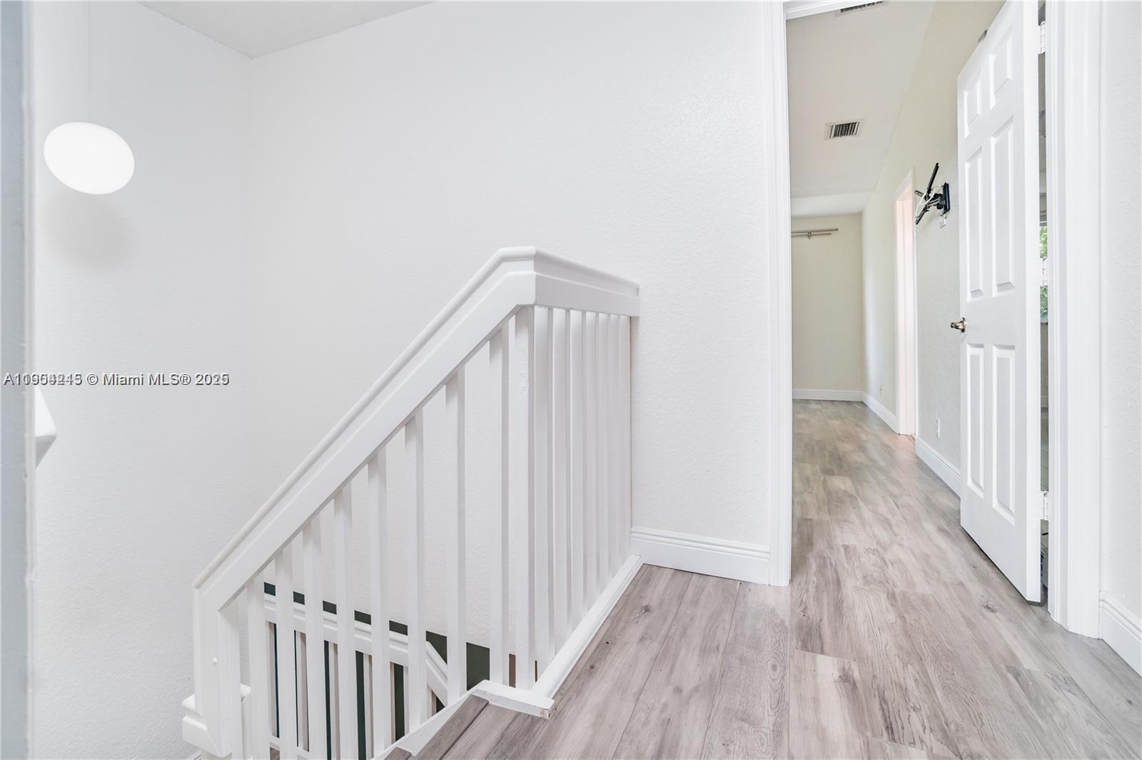 SUNRISE GOLF VILLAGE SECT - Residential Lease