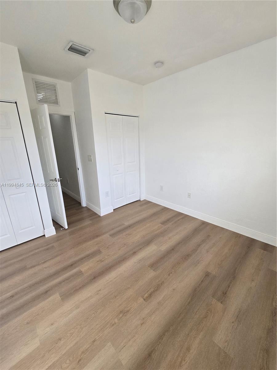 VILLAS AT CARMEL CONDO NO - Residential