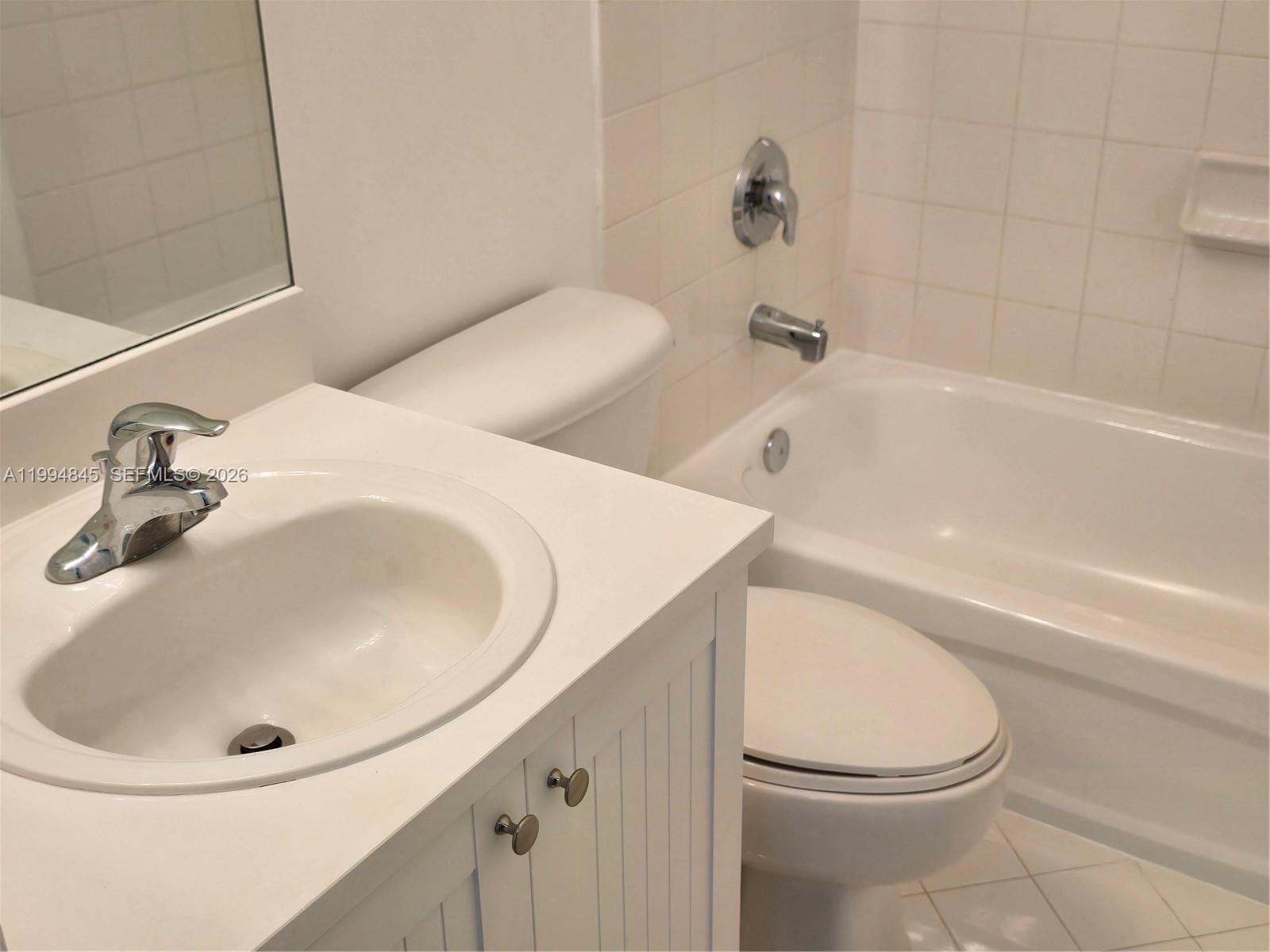 VILLAS AT CARMEL CONDO NO - Residential