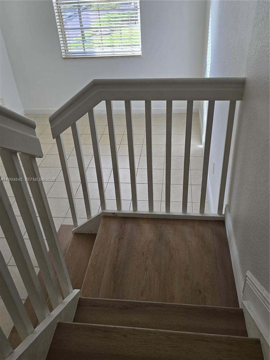 VILLAS AT CARMEL CONDO NO - Residential