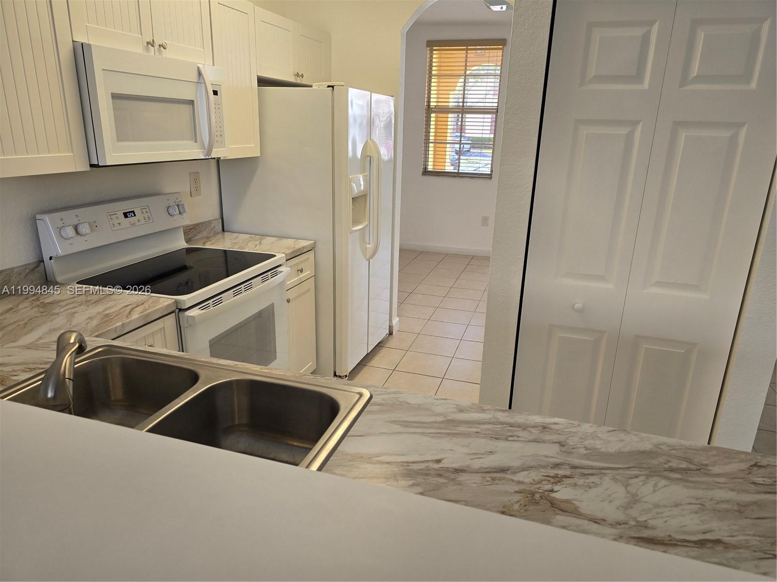 VILLAS AT CARMEL CONDO NO - Residential