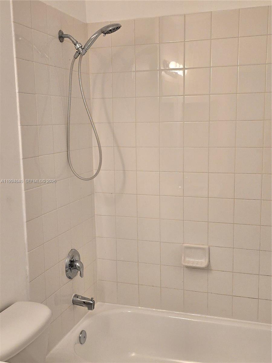 VILLAS AT CARMEL CONDO NO - Residential