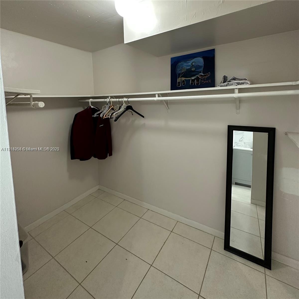 VECINO DEL MAR CONDO - Residential Lease
