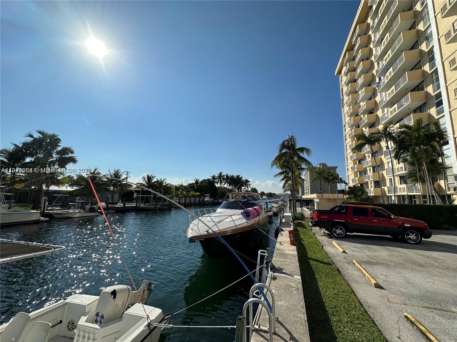 Rental Property at 2350 Ne 135th St 505, North Miami, Miami-Dade County, Florida - Bedrooms: 1 
Bathrooms: 1  - $1,900 MO.