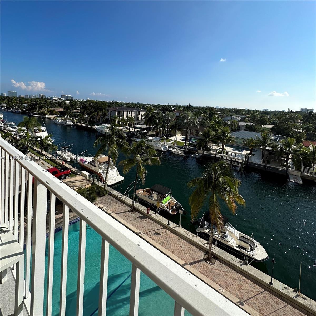 VECINO DEL MAR CONDO - Residential Lease