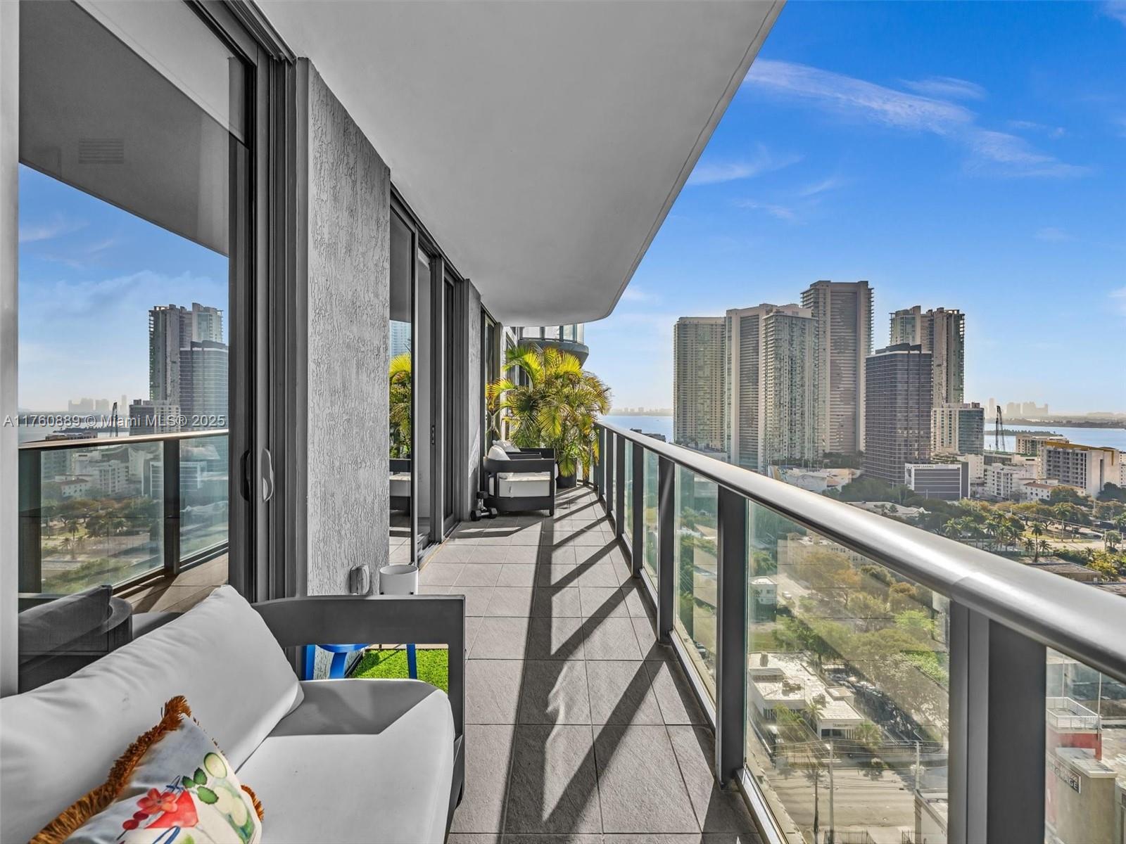 3401 MIDTOWN CONDO - Residential