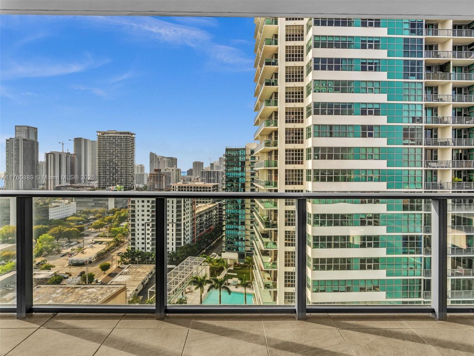 3401 MIDTOWN CONDO - Residential