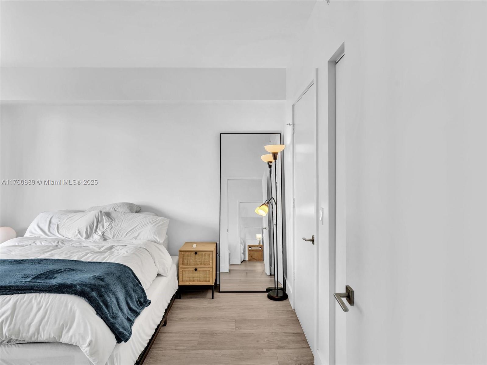 3401 MIDTOWN CONDO - Residential