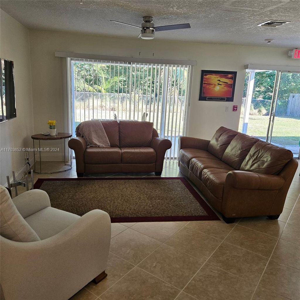 Photo of 10374 Sleepy Brook Way #10374, Boca Raton, FL 33428 (MLS # A11703852)