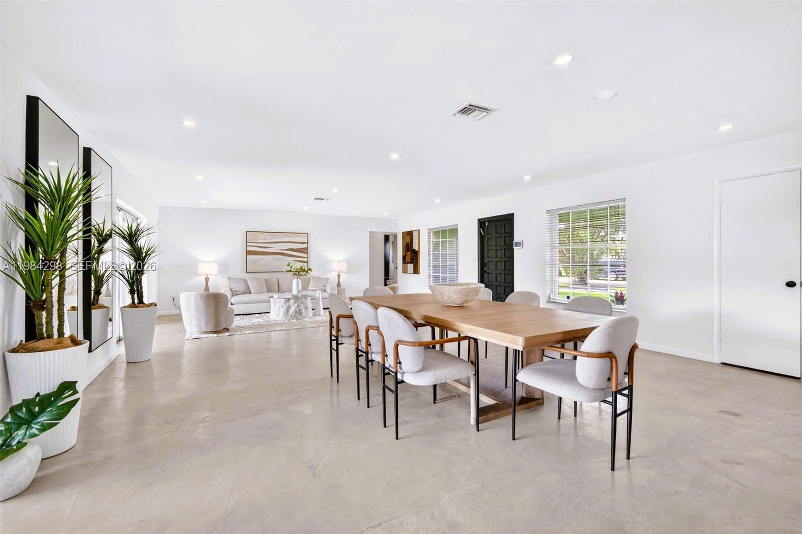 HOLLYWOOD HILLS 1965 - Residential