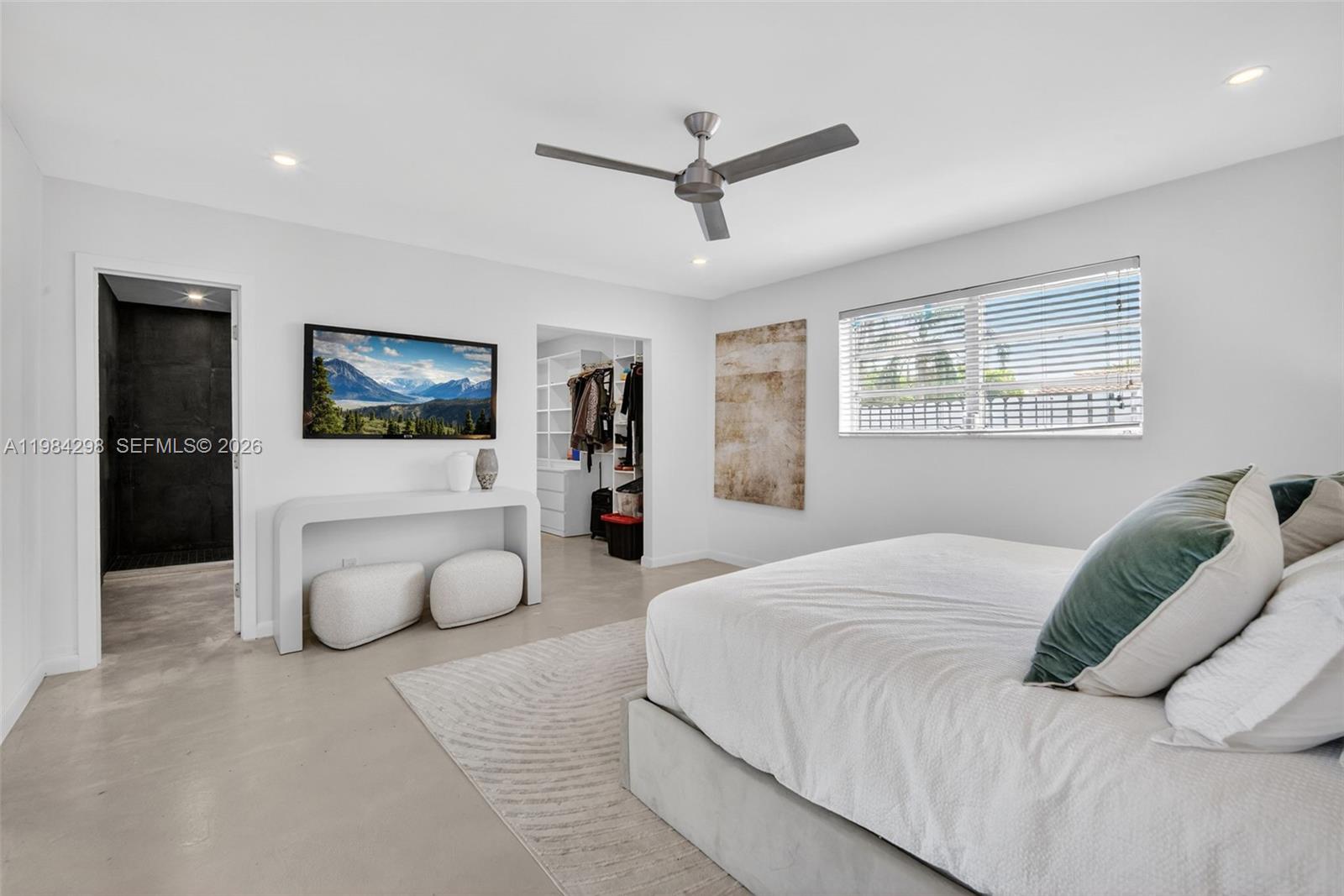 HOLLYWOOD HILLS 1965 - Residential