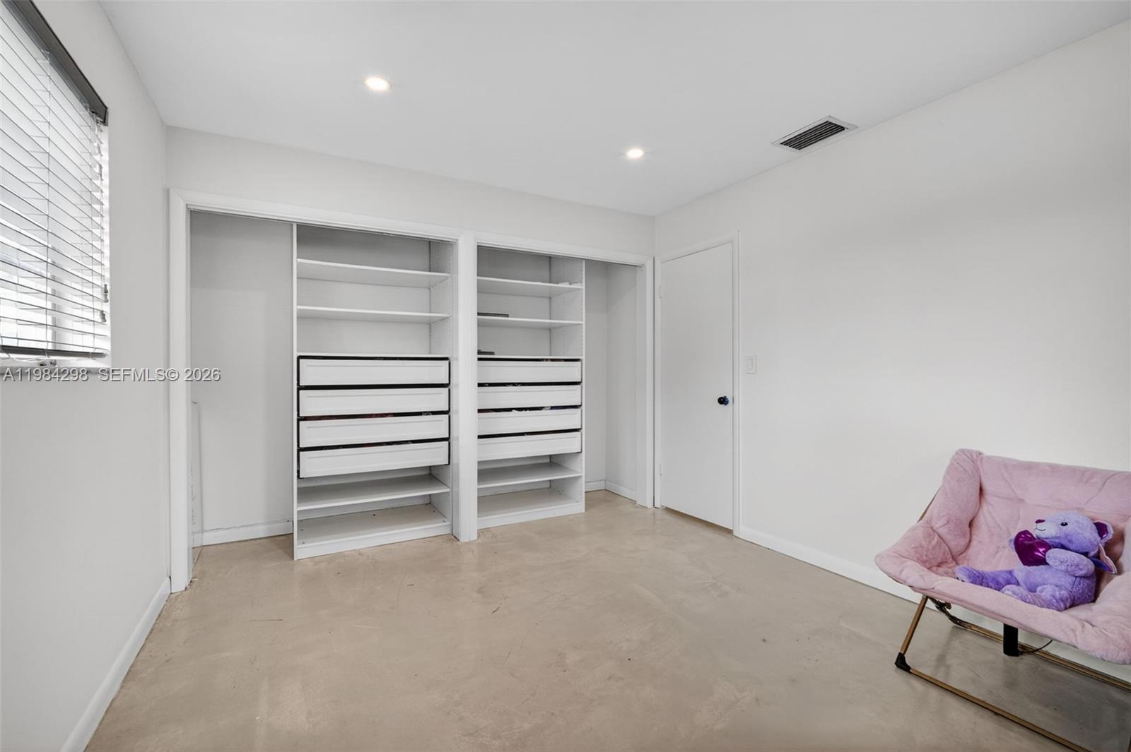 HOLLYWOOD HILLS 1965 - Residential