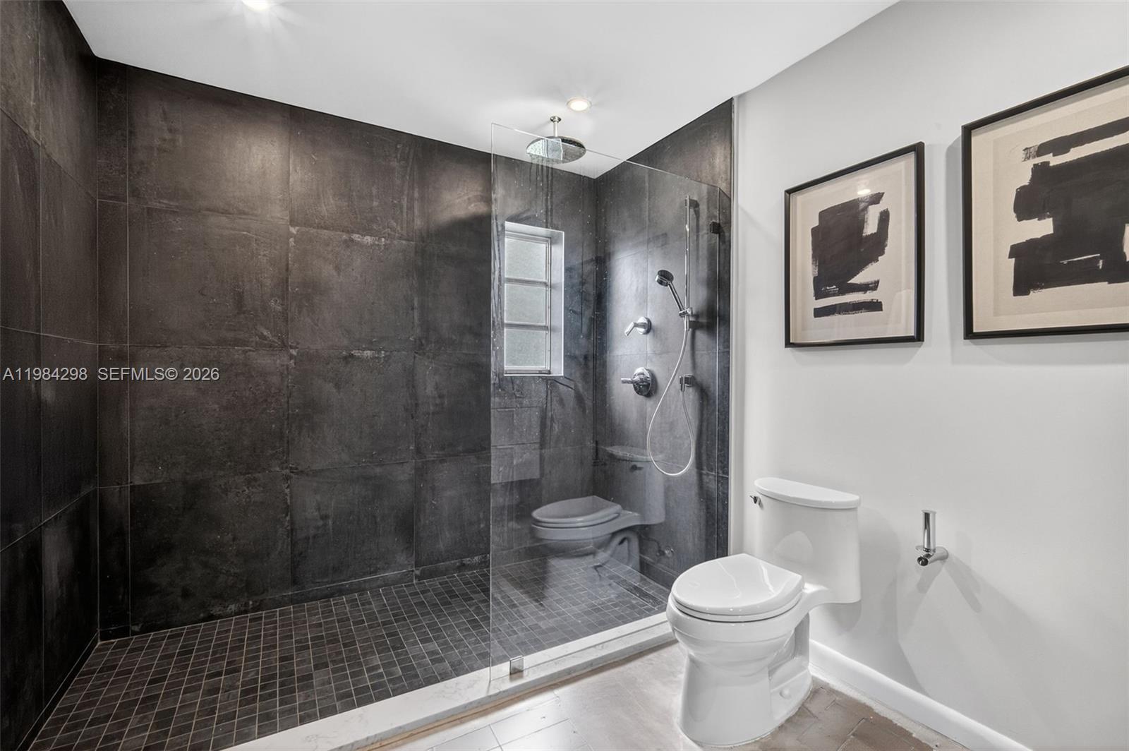 HOLLYWOOD HILLS 1965 - Residential