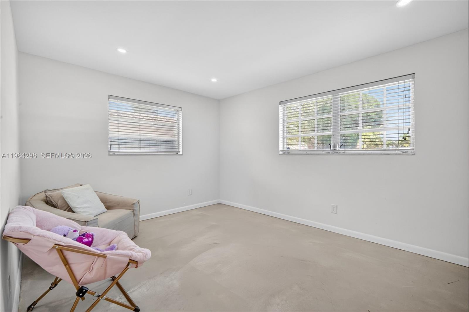 HOLLYWOOD HILLS 1965 - Residential