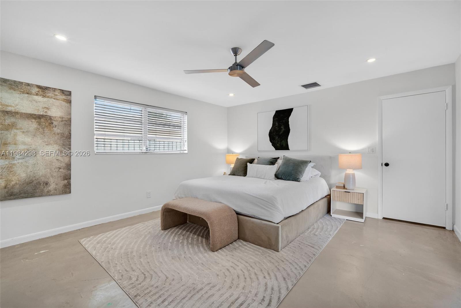 HOLLYWOOD HILLS 1965 - Residential