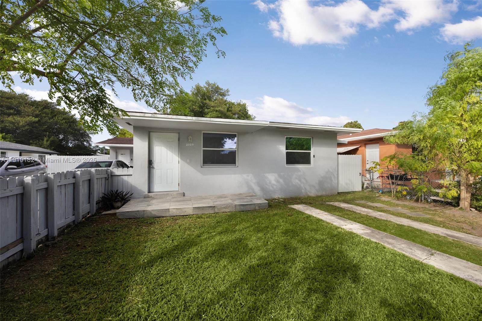 BEST SUB - Residential Lease