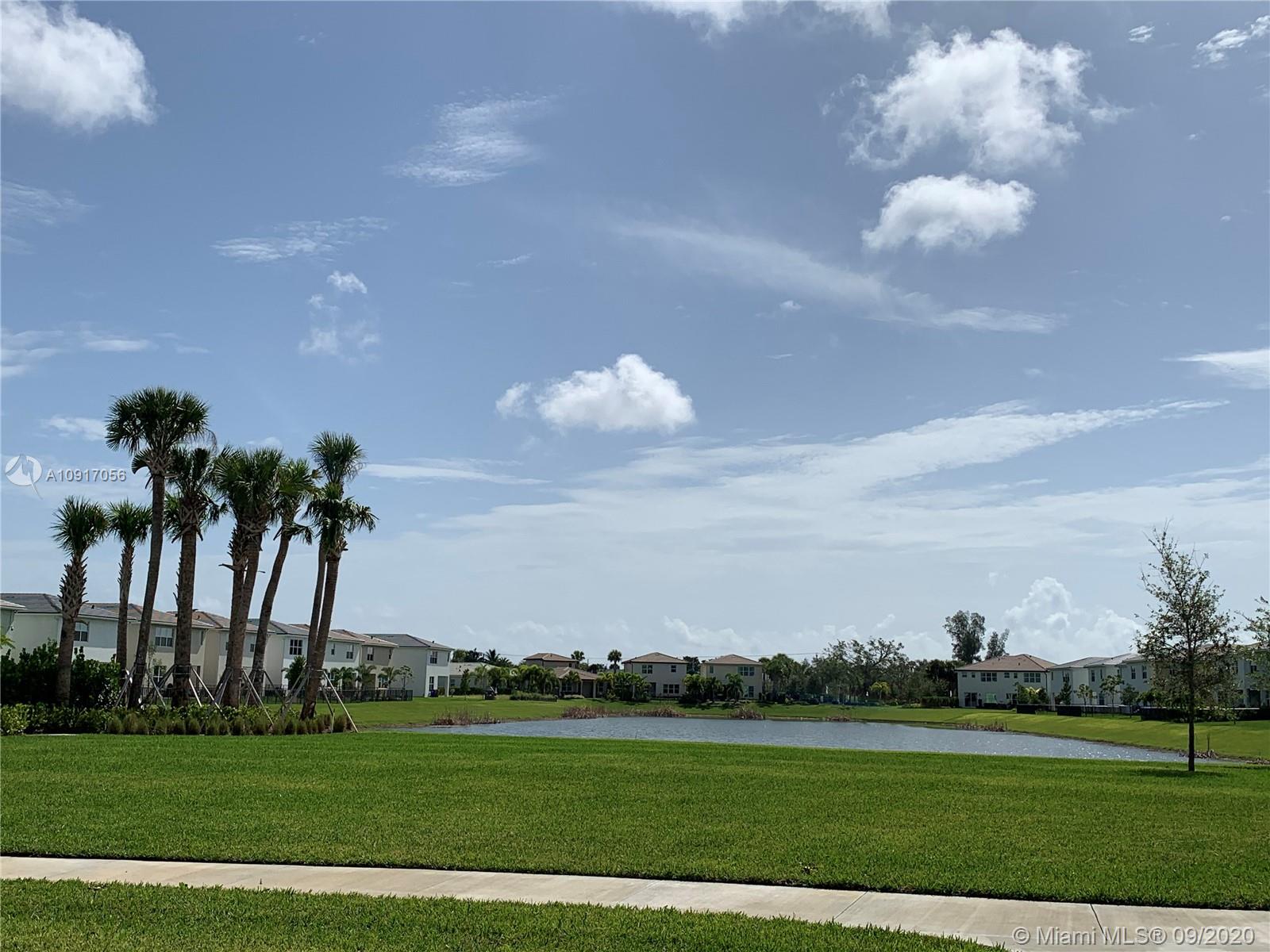 VELEIROS AT CRYSTAL LAKE - Residential Lease