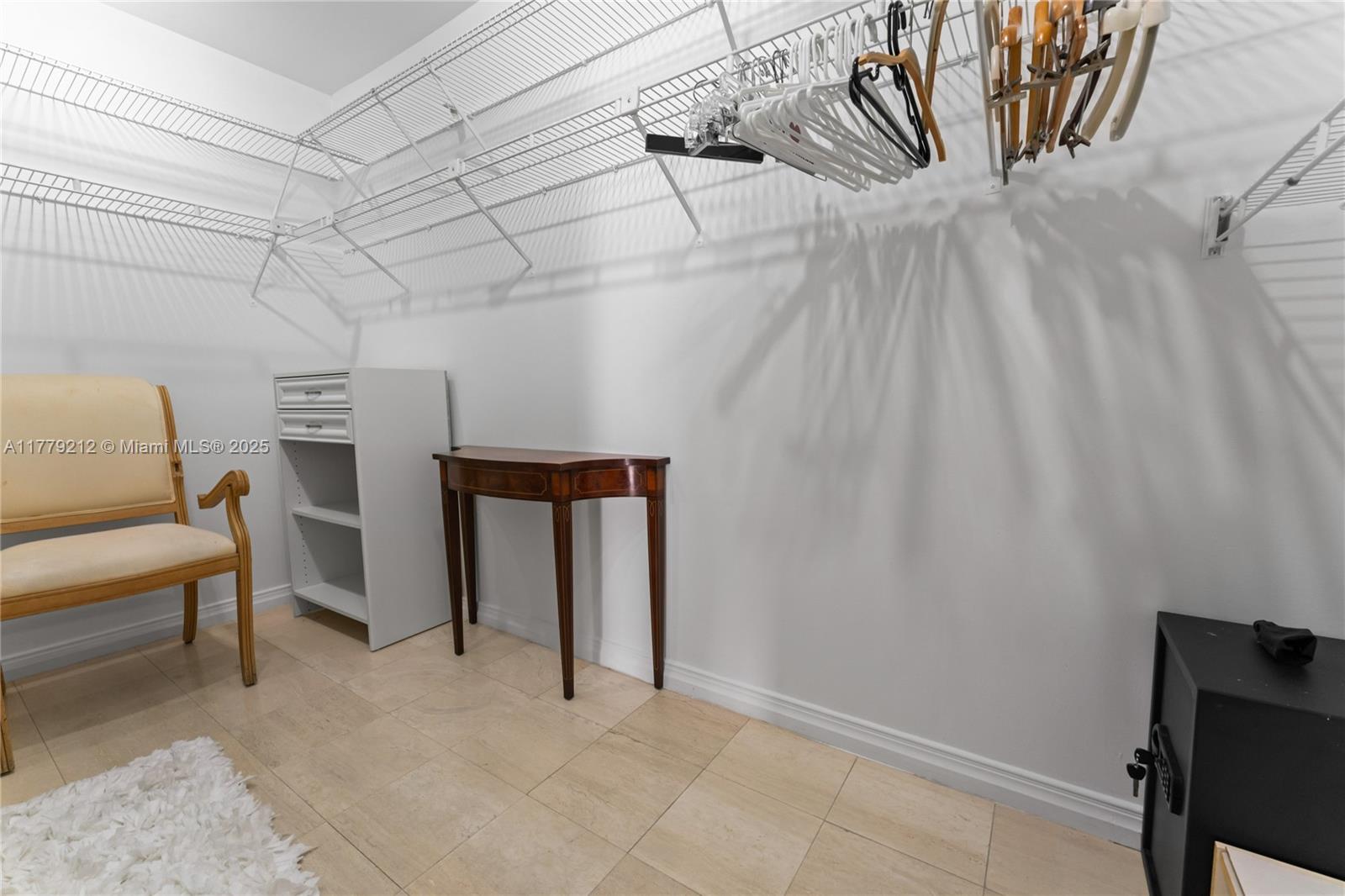 SEASIDE CONDO - Residential Lease